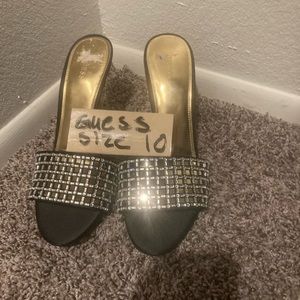 guess size 10